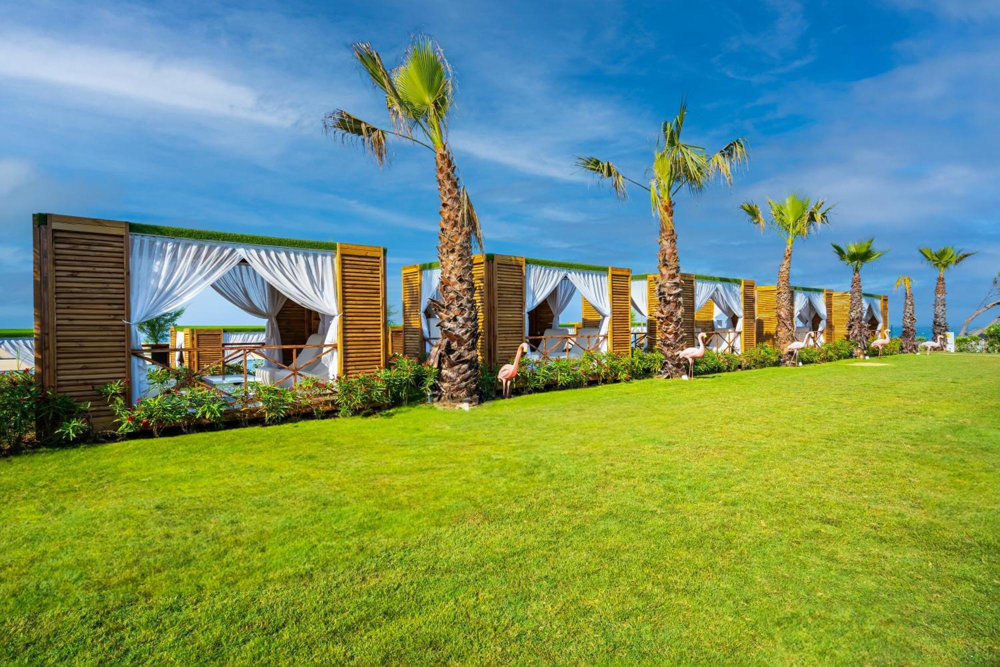 Hotel Granada Luxury Belek - Family Kids Concept Esterno foto The beach at the resort